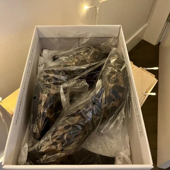 European Pony Hair Leopard Print heels - Picture 13 of 13